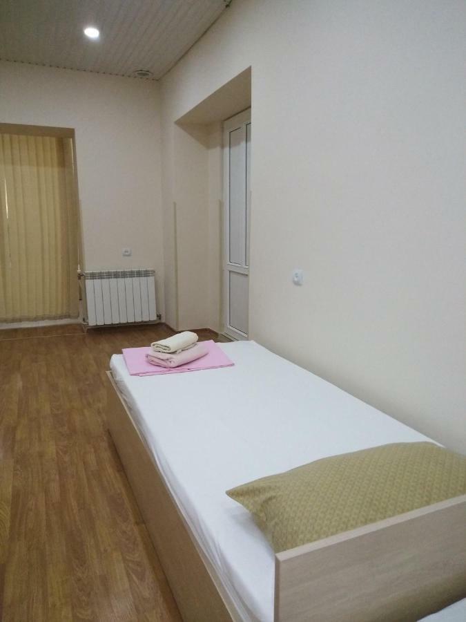Rest Guest House Jerevan Buitenkant foto
