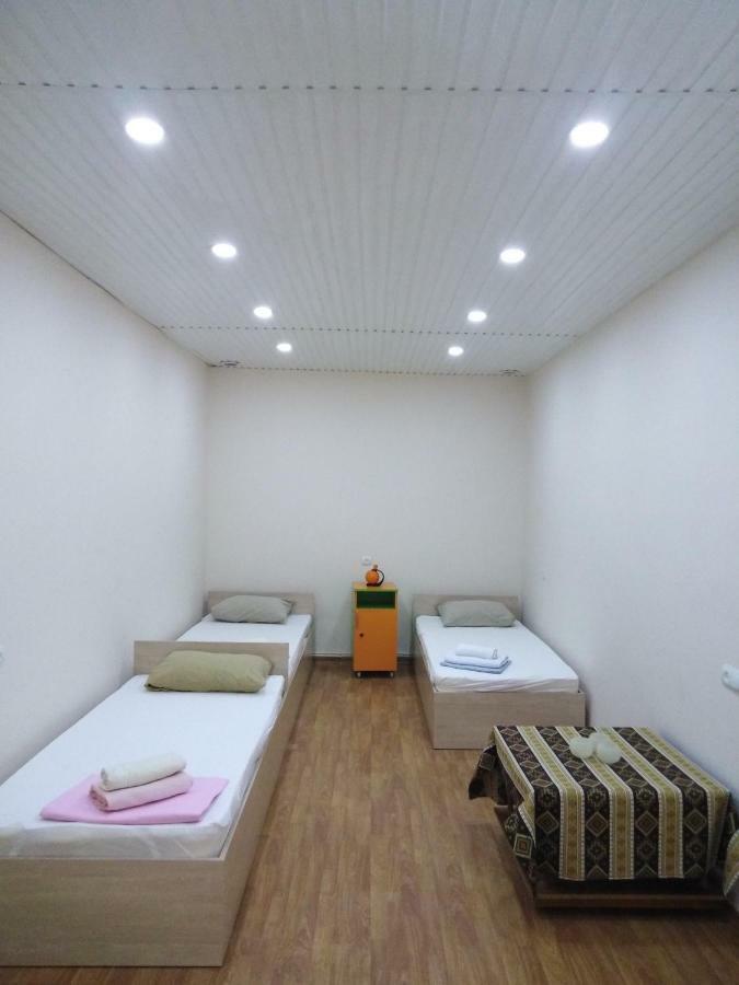 Rest Guest House Jerevan Buitenkant foto